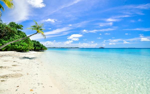 Pantai Padang, Mana Pasirmu?