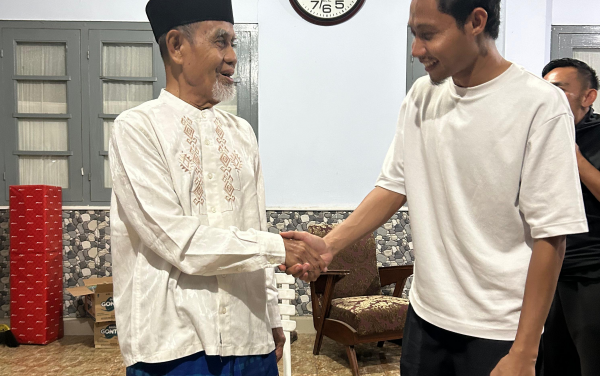 Ketika Evan Dimas Jadi ‘Santri’ Gontor