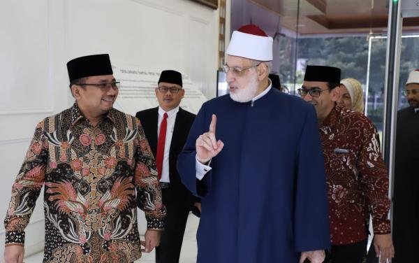 Mau Kuliah di Al-Azhar Mesir? Ini Syarat Penting yang Harus Dilalui