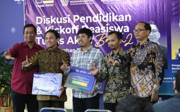 Muhammadiyah Kucurkan Beasiswa Mahasiswa Tugas Akhir, Ini Syaratnya