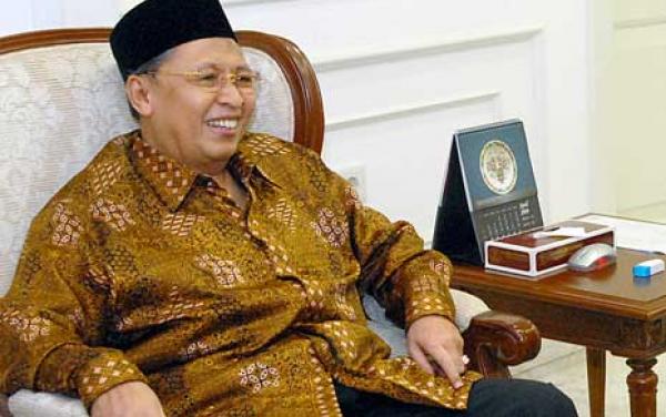 Profil dan Rekam Jejak Karier Wakil Presiden Ke-9 RI Hamzah Haz