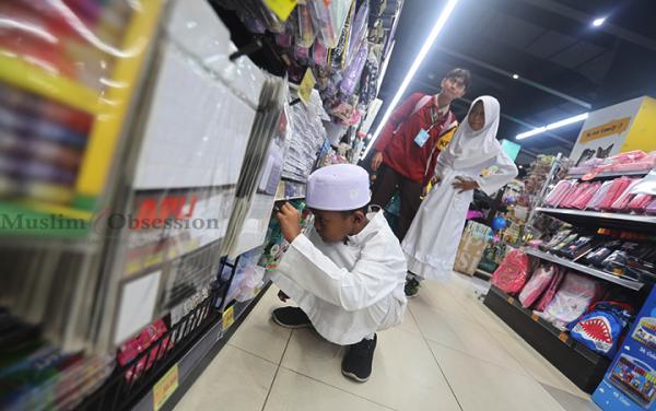FOTO: Belanja Bareng Yatim