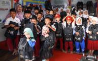 Laznas Dewan Dakwah Salurkan 50 Paket Perlengkapan Sekolah Anak Yatim Dhuafa