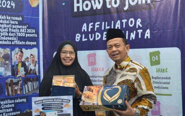 Tiga Perempuan Tangguh Alumni Gontor Putri di Tengah Hiruk Pikuk FORBIS EXPO 2024