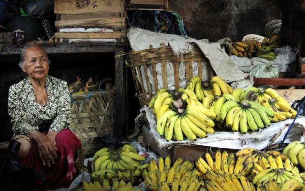 Utamakan Belanja di Pedagang Kecil