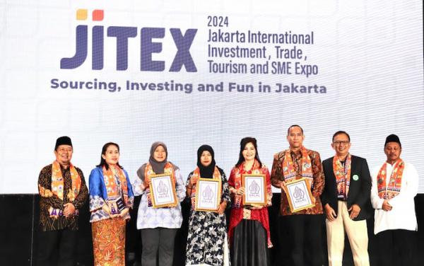 PPKUKM DKI Jakarta Berikan 1000 Sertifikat Halal kepada UMKM Binaan