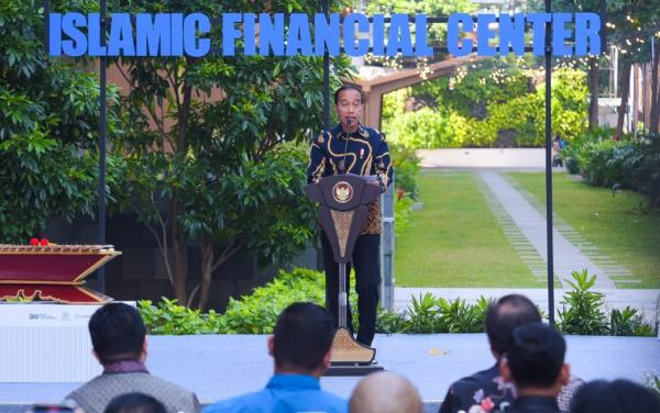 Resmikan Kawasan Indonesia Islamic Financial Center, Presiden Tekankan Penguatan Ekonomi Syariah