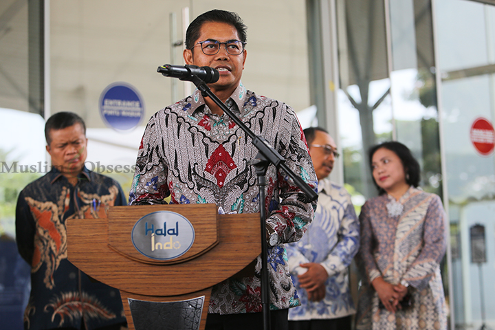 Sekretaris Jenderal Kementerian Perindustrian Eko S.A Cahyanto memberikan sambutan pada acara pembukaan Halal Indonesia Internasional Industry Expo di Indonesia Convention Exhibition (ICE) BSD, Tangerang, Banten, Kamis (26/9/2024). (Foto: Edwin B/ Muslim Obsession)