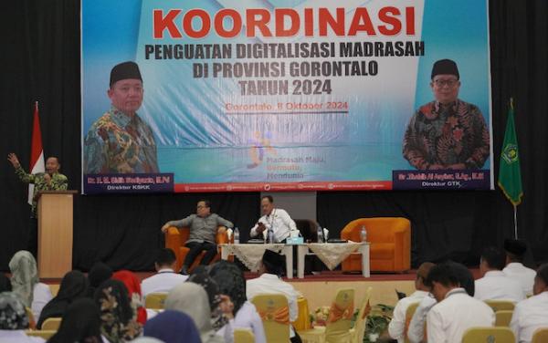 Kemenag Perkuat Digitalisasi Layanan Madrasah melalui Pusaka Superapps