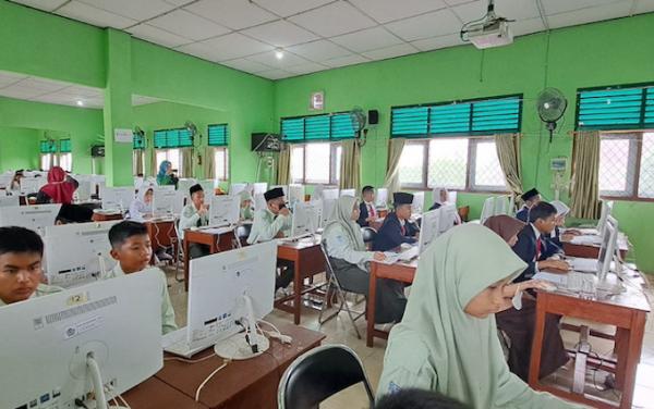 Kemenag Deklarasikan Madrasah Aman, Nyaman, dan Menyenangkan
