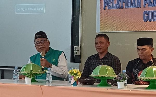 Membangun Pilar Politik di Desa Madani