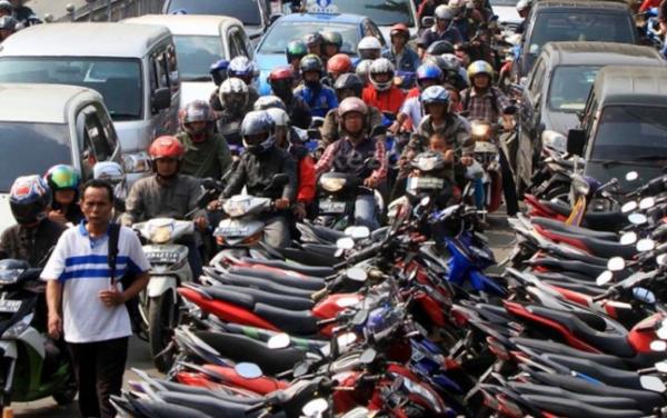 Apakah Uang Hasil Juru Parkir Liar Halal, Ini Penjelasan MUI