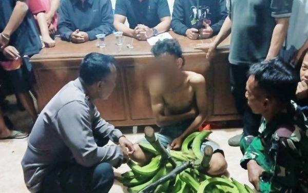 Gus Miftah Beri Beasiswa Remaja Yatim yang Viral Curi Pisang demi Adik karena Kelaparan