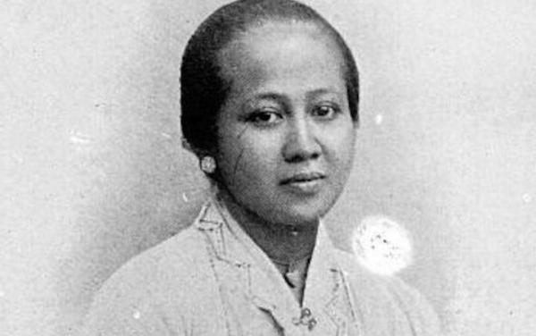 Kartini dan Peringatan yang Terlupakan: Sebuah Kritik terhadap Sekularisasi Emansipasi