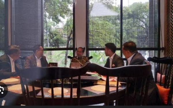 Jokowi Gelar Pertemuan Tertutup dengan Eks Menteri Kabinet Indonesia Maju