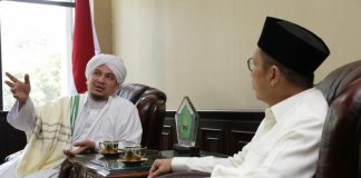 Habib Ahmad bin Jindan melakukan sowan ke Kantor Kemenag.
